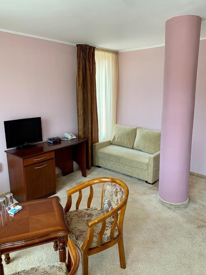 Hotel Elena 벨리코 터르노보 외부 사진